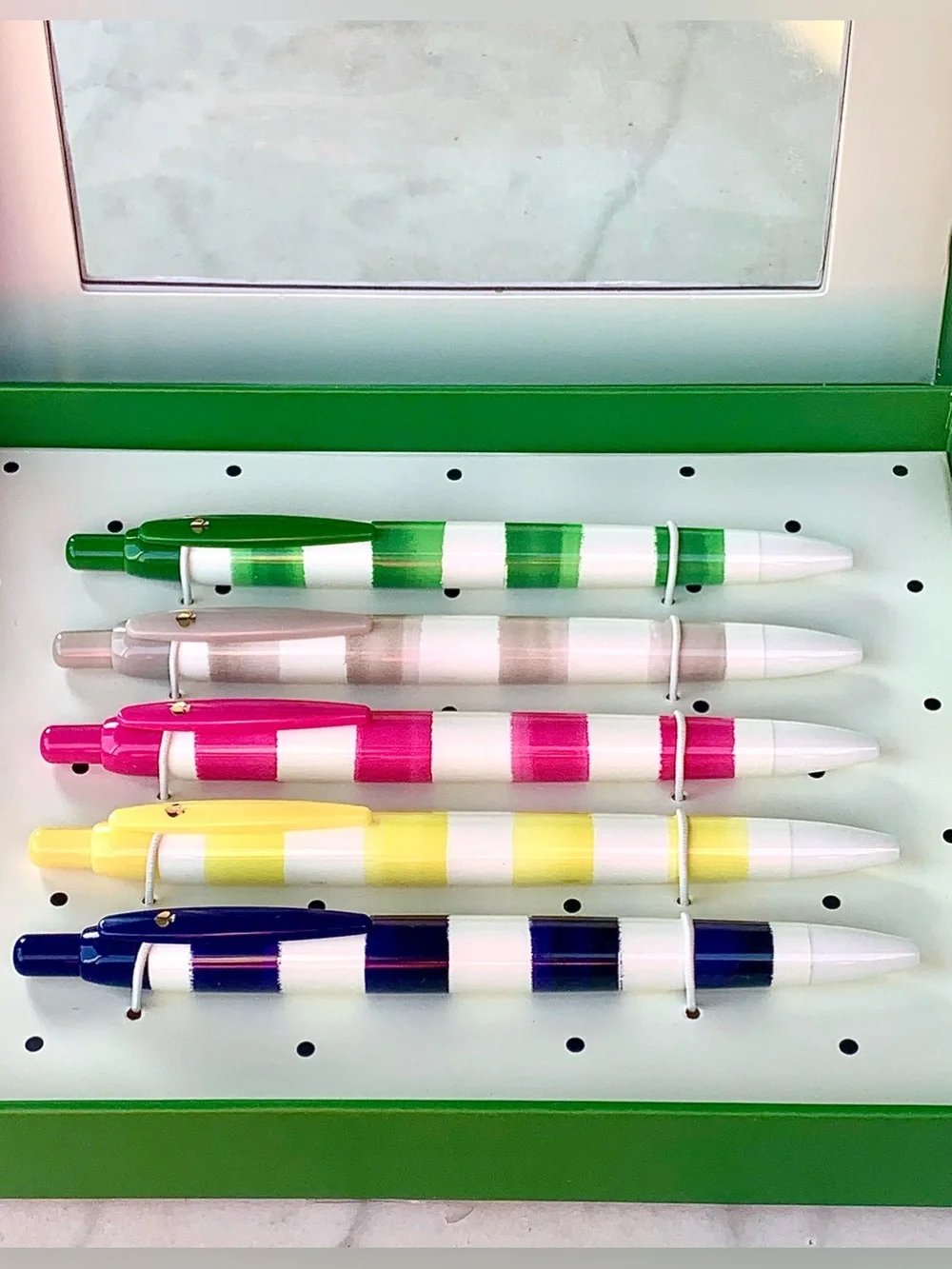 KATE SPADE NEW YORK RUGBY STRIPE PEN SET 5 Navy, Yellow, Pink, Gray, Green NIB